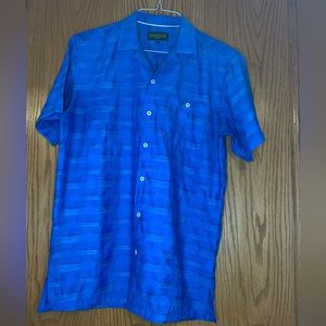 Contemporary Men’s short sleeve shirt. Size medium Inserch Brand. 20.5” waist